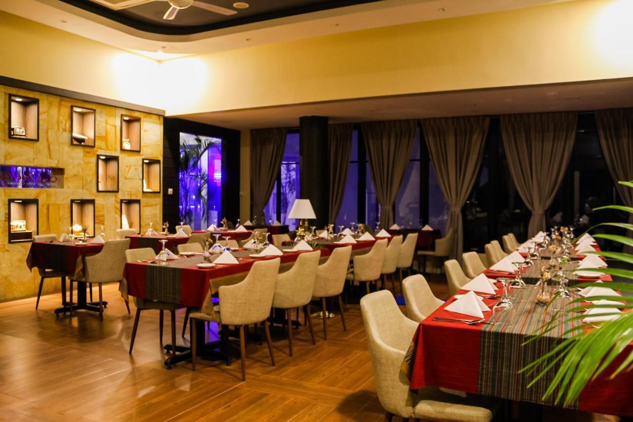 Doulos Phos The Ship Hotel 5*